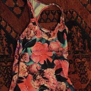 Lululemon CRB rose/floral pattern